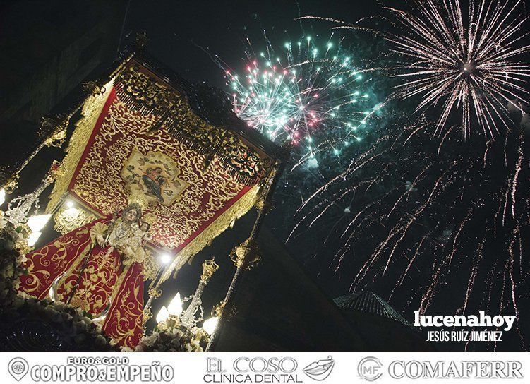 Galería: La devoción aracelitana toma las calles de Lucena en el día grande de las fiestas