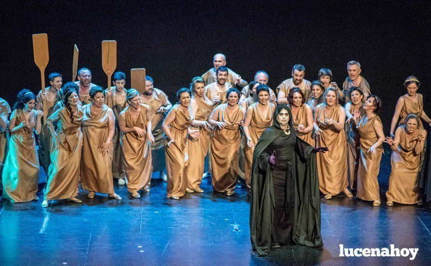Galería: El auditorio acogió con un gran éxito el estreno de la primera producción operística realizada en Lucena: Dido y Eneas Galería: El auditorio acogió con un gran éxito el estreno de la primera producción operística realizada en Lucena: Dido y Eneas