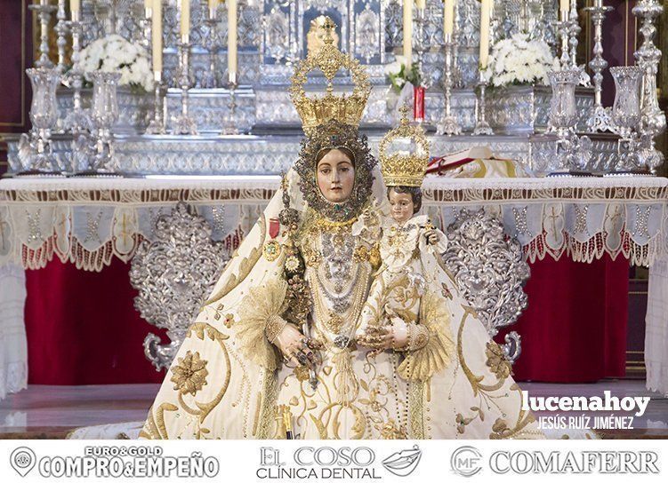 Galería: Largas colas en San Mateo para asistir al Besamanos de la Virgen de Araceli