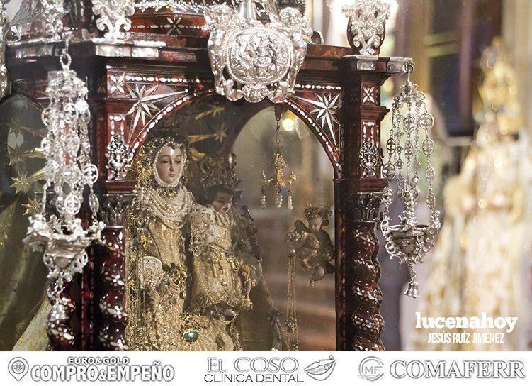 Galería: Largas colas en San Mateo para asistir al Besamanos de la Virgen de Araceli