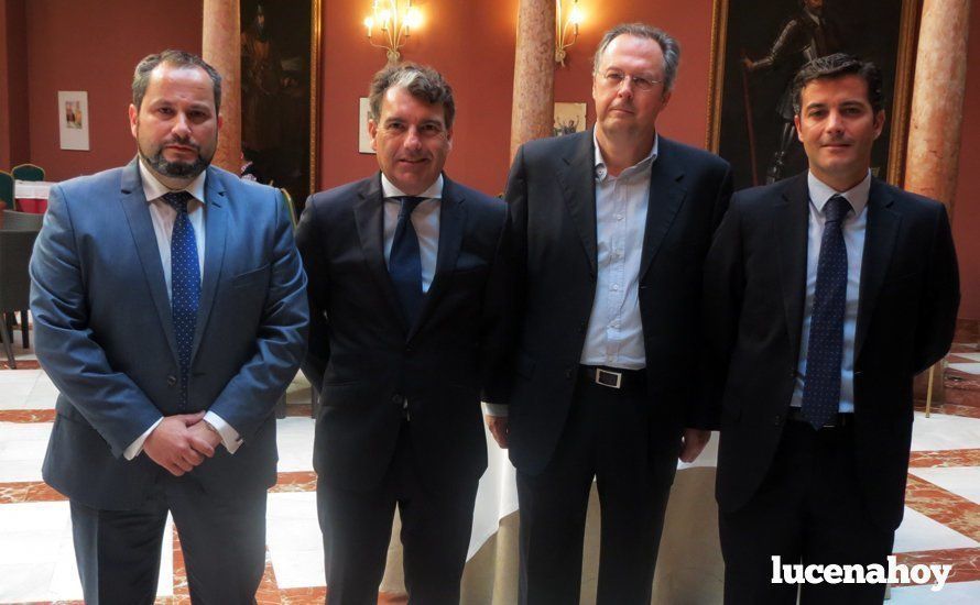 Manuel Ortiz, Luis Granda, José Ramón Flores y Javier Ortiz. Manuel Ortiz, Luis Granda, José Ramón Flores y Javier Ortiz.