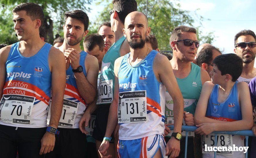 Galería 1: Una marea morada toma las calles de Lucena en la I Carrera Nazarena. Fotos de Jesús Ruiz Jiménez