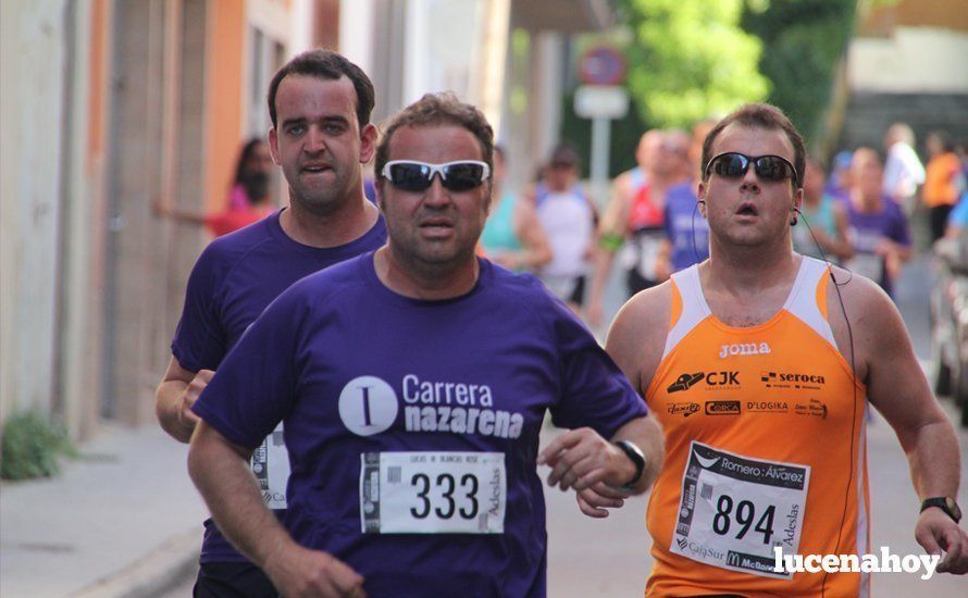 Galería 1: Una marea morada toma las calles de Lucena en la I Carrera Nazarena. Fotos de Jesús Ruiz Jiménez