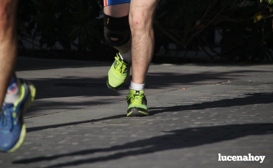 Galería 2: Carrera Nazarena de Lucena: lo importante era participar.. y llegar de cualquier forma