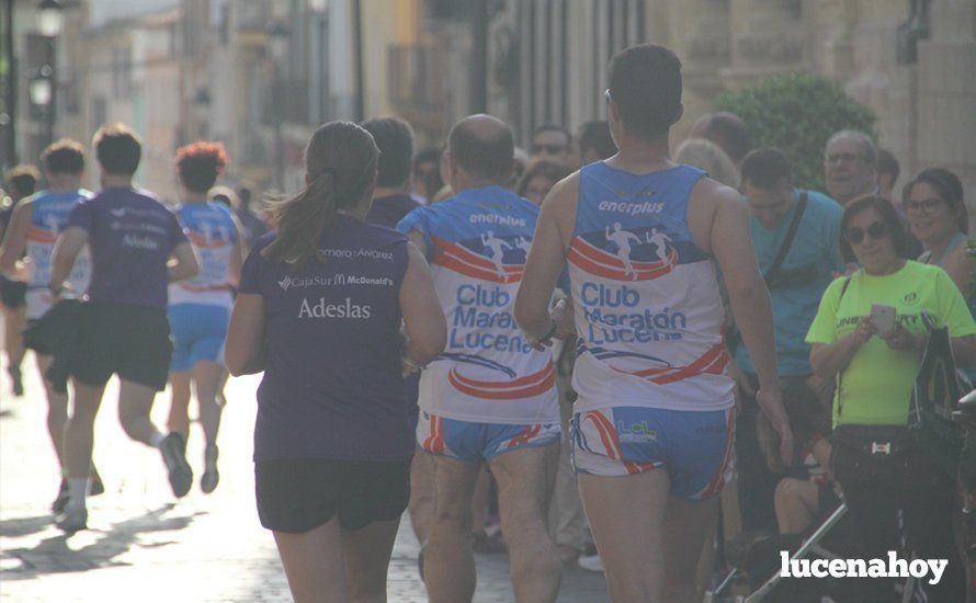 Galería 2: Carrera Nazarena de Lucena: lo importante era participar.. y llegar de cualquier forma