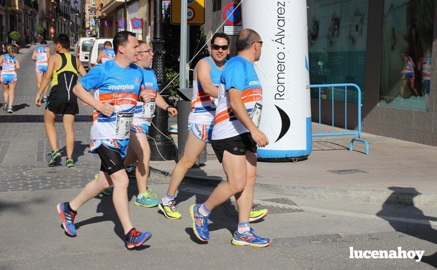 Galería 2: Carrera Nazarena de Lucena: lo importante era participar.. y llegar de cualquier forma