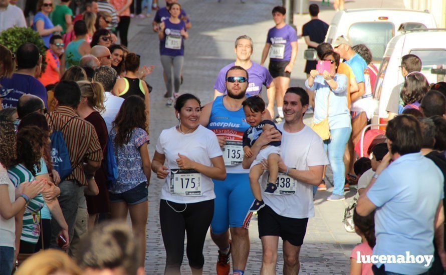 Galería 2: Carrera Nazarena de Lucena: lo importante era participar.. y llegar de cualquier forma