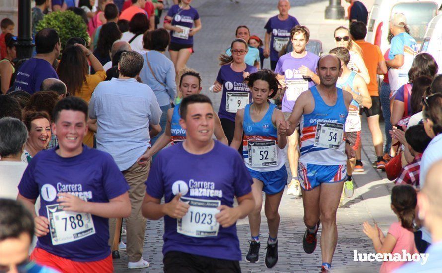 Galería 2: Carrera Nazarena de Lucena: lo importante era participar.. y llegar de cualquier forma