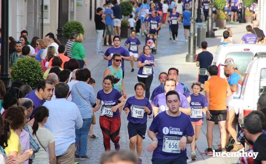 Galería 2: Carrera Nazarena de Lucena: lo importante era participar.. y llegar de cualquier forma