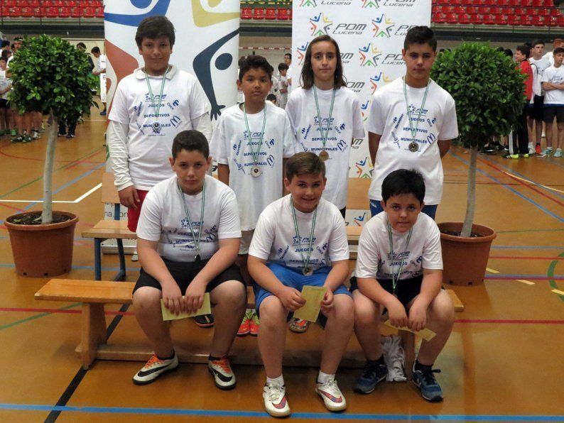 Galería: La entrega de premios y regalos clausura los Juegos Deportivos Municipales 2016 Galería: La entrega de premios y regalos clausura los Juegos Deportivos Municipales 2016