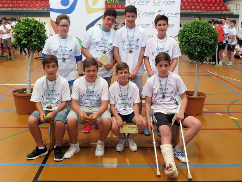 Galería: La entrega de premios y regalos clausura los Juegos Deportivos Municipales 2016 Galería: La entrega de premios y regalos clausura los Juegos Deportivos Municipales 2016