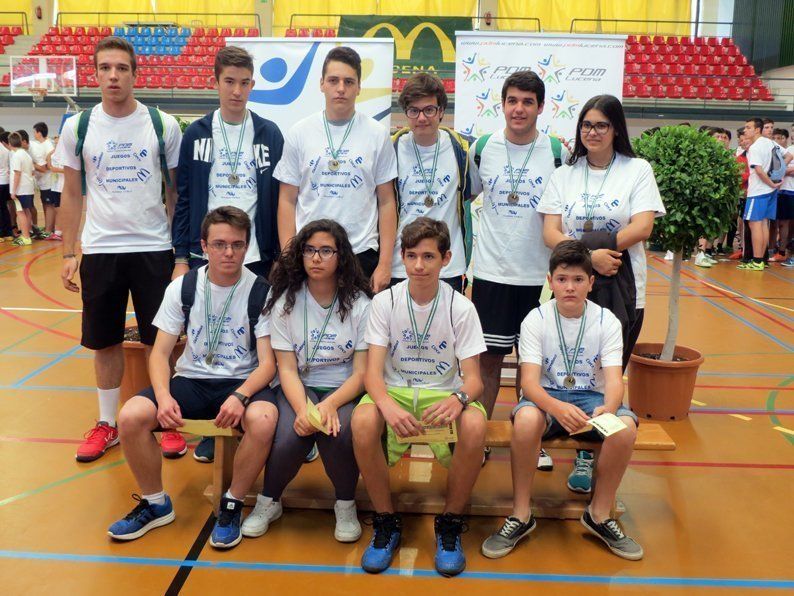 Galería: La entrega de premios y regalos clausura los Juegos Deportivos Municipales 2016 Galería: La entrega de premios y regalos clausura los Juegos Deportivos Municipales 2016