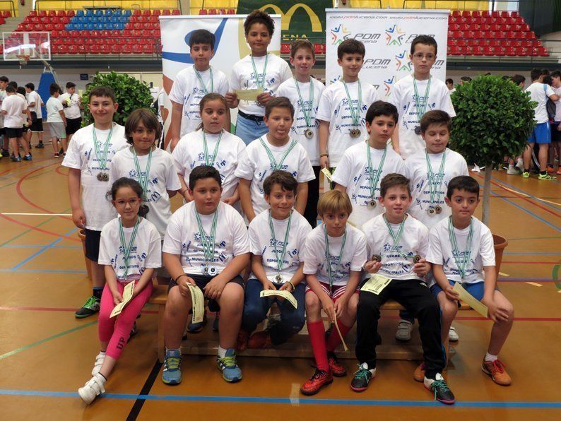 Galería: La entrega de premios y regalos clausura los Juegos Deportivos Municipales 2016 Galería: La entrega de premios y regalos clausura los Juegos Deportivos Municipales 2016