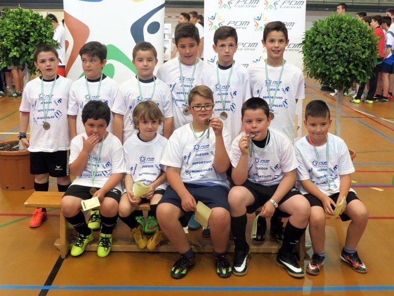 Galería: La entrega de premios y regalos clausura los Juegos Deportivos Municipales 2016 Galería: La entrega de premios y regalos clausura los Juegos Deportivos Municipales 2016