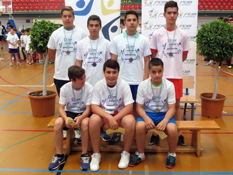 Galería: La entrega de premios y regalos clausura los Juegos Deportivos Municipales 2016 Galería: La entrega de premios y regalos clausura los Juegos Deportivos Municipales 2016