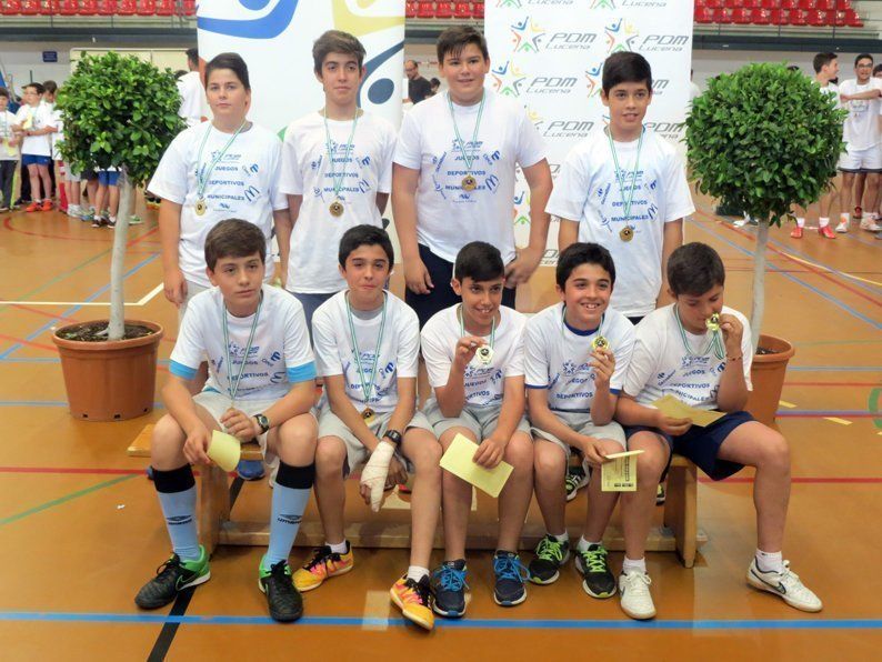 Galería: La entrega de premios y regalos clausura los Juegos Deportivos Municipales 2016 Galería: La entrega de premios y regalos clausura los Juegos Deportivos Municipales 2016