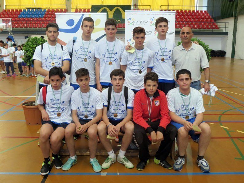 Galería: La entrega de premios y regalos clausura los Juegos Deportivos Municipales 2016 Galería: La entrega de premios y regalos clausura los Juegos Deportivos Municipales 2016
