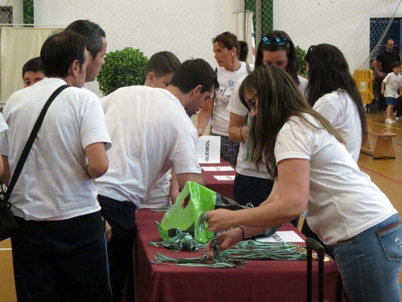 Galería: La entrega de premios y regalos clausura los Juegos Deportivos Municipales 2016 Galería: La entrega de premios y regalos clausura los Juegos Deportivos Municipales 2016