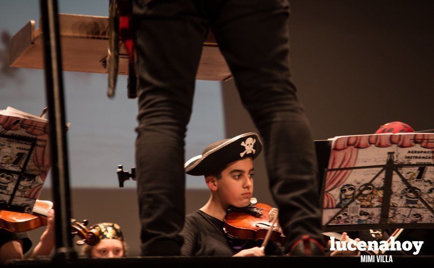 Galería: La POL y los chicos de 'Musintégrate' llenan el auditorio en el concierto solidario 'PolyCia' Galería: La POL y los chicos de 'Musintégrate' llenan el auditorio en el concierto solidario 'PolyCia'
