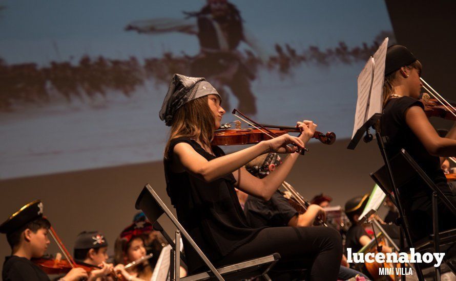 Galería: La POL y los chicos de 'Musintégrate' llenan el auditorio en el concierto solidario 'PolyCia'