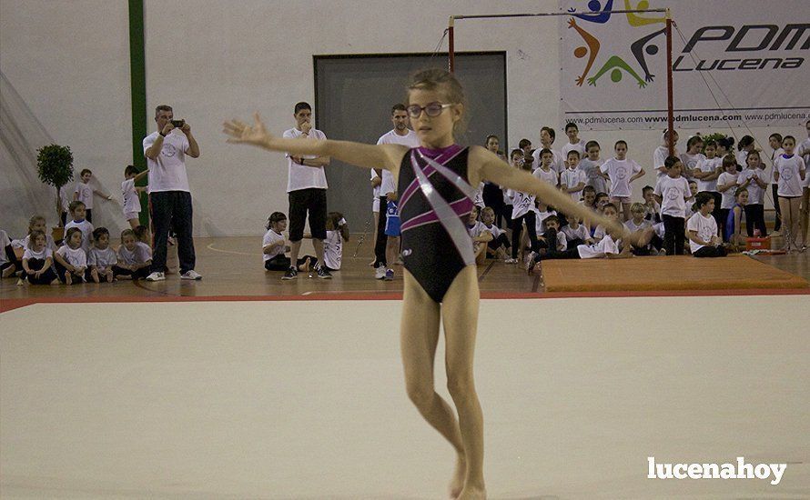 Galería: Los 200 componentes del Club Lucentino de Gimnasia inician el fin de semana de la gimnasia deportiva