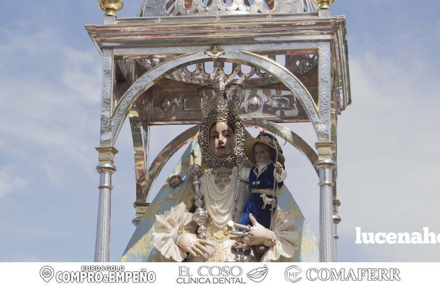 Galería: Multitudinaria despedida a la Virgen de Araceli en su Romería de Subida