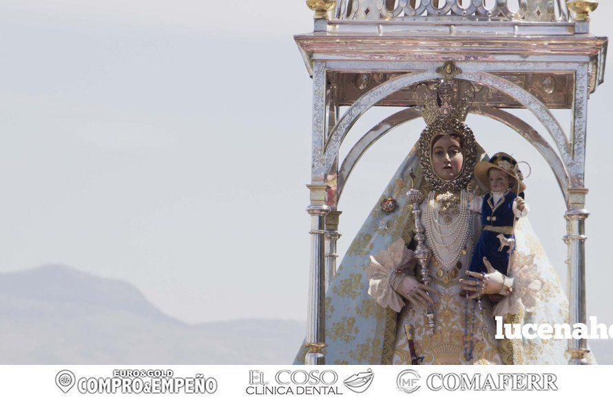 Galería: Multitudinaria despedida a la Virgen de Araceli en su Romería de Subida