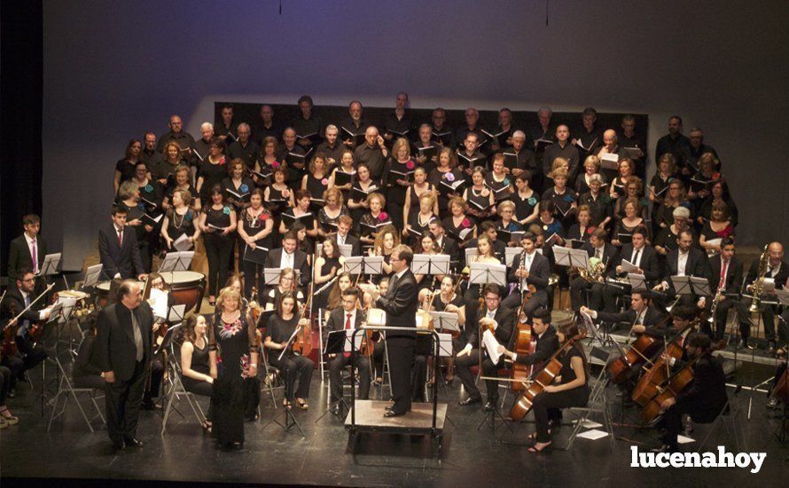 Galería: Brillante concierto de 'Grandes Coros Líricos' con la Orquesta del Conservatorio y las corales de Lucena y Linares