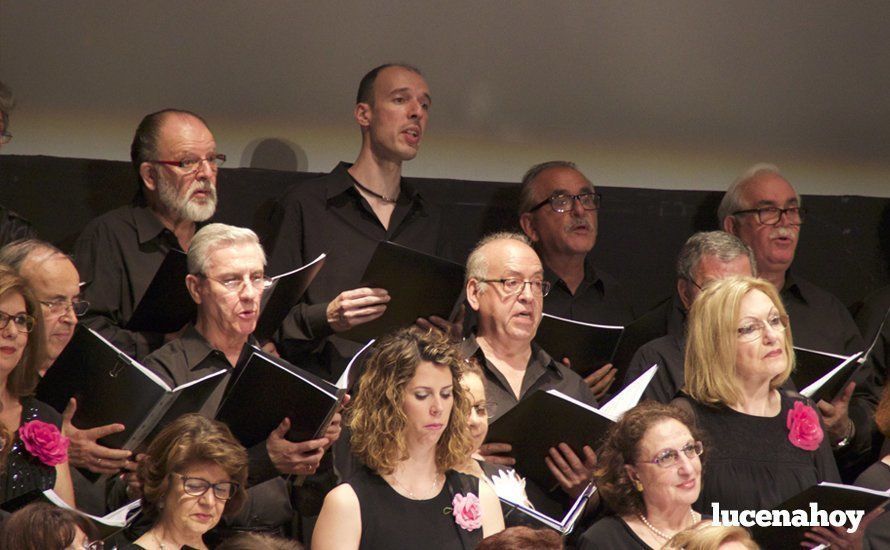 Galería: Brillante concierto de 'Grandes Coros Líricos' con la Orquesta del Conservatorio y las corales de Lucena y Linares