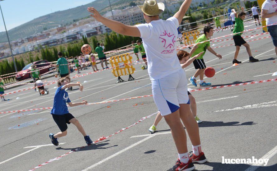 Galería: Así fue la Jornada Multideportiva en los aparcamientos de Carrefour