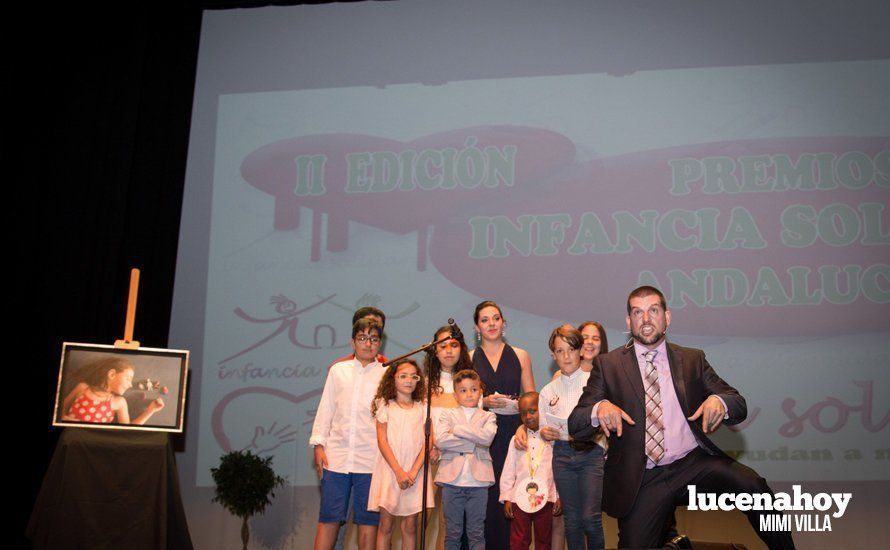 Galería: Segunda gala de entrega de premios de Infancia Solidaria. Fotos: Mimi Villa