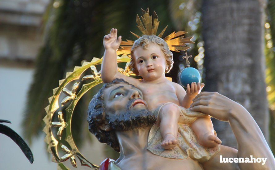 Galería: San Cristóbal vuelve a procesionar por las calles de Lucena tras un año de ausencia Galería: San Cristóbal vuelve a procesionar por las calles de Lucena tras un año de ausencia