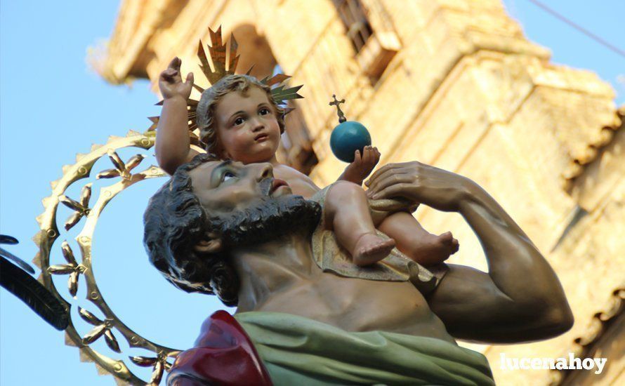 Galería: San Cristóbal vuelve a procesionar por las calles de Lucena tras un año de ausencia Galería: San Cristóbal vuelve a procesionar por las calles de Lucena tras un año de ausencia