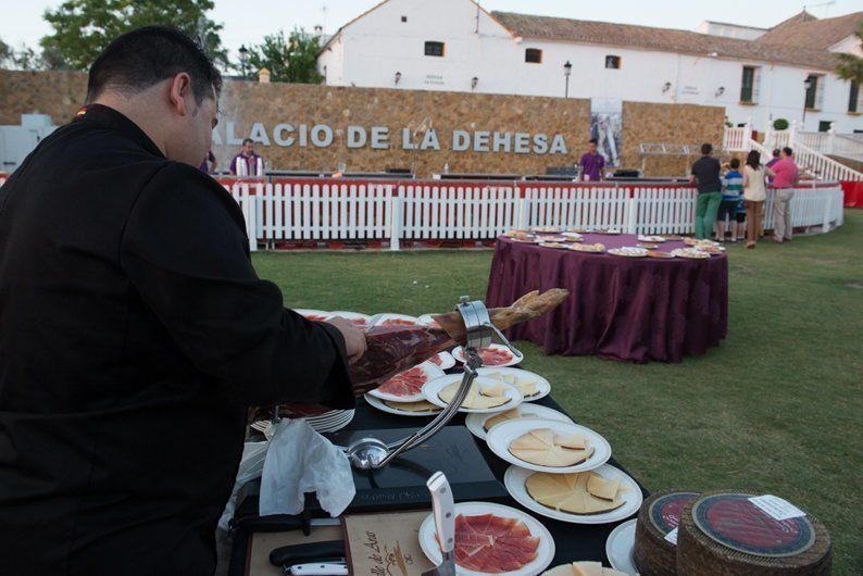 Galería: IV Verbena de Verano de la Cofradía de Nuestro Padre Jesús