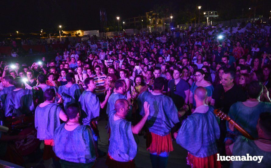Galería: Más de mil cien espectadores vuelven a refrendar el éxito de Carnavaluc 2016 Galería: Más de mil cien espectadores vuelven a refrendar el éxito de Carnavaluc 2016