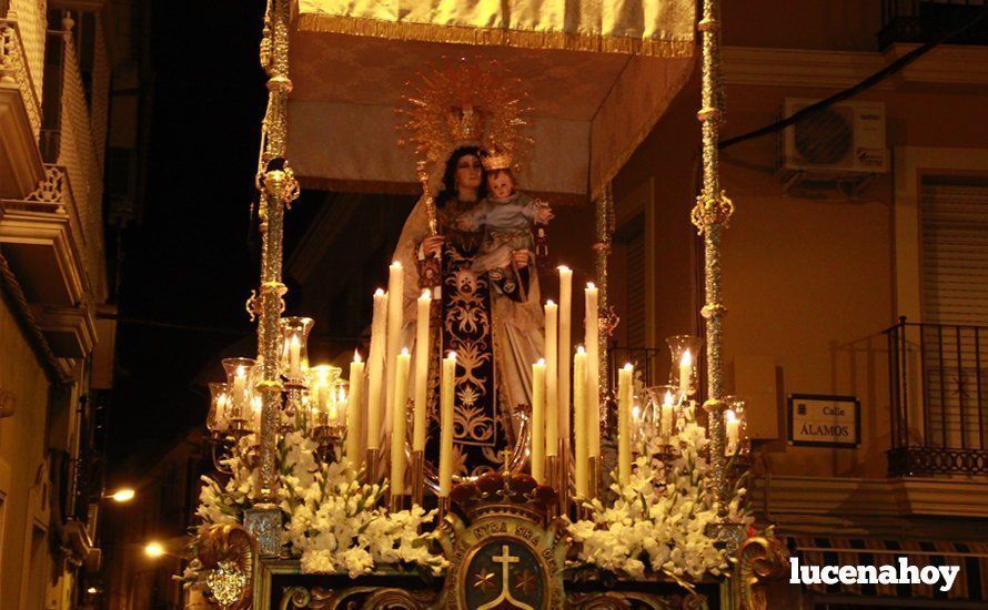 Galería: La Virgen del Carmen, de nuevo bajo palio, recorre con brillantez las calles de su barrio en solemne procesión Galería: La Virgen del Carmen, de nuevo bajo palio, recorre con brillantez las calles de su barrio en solemne procesión