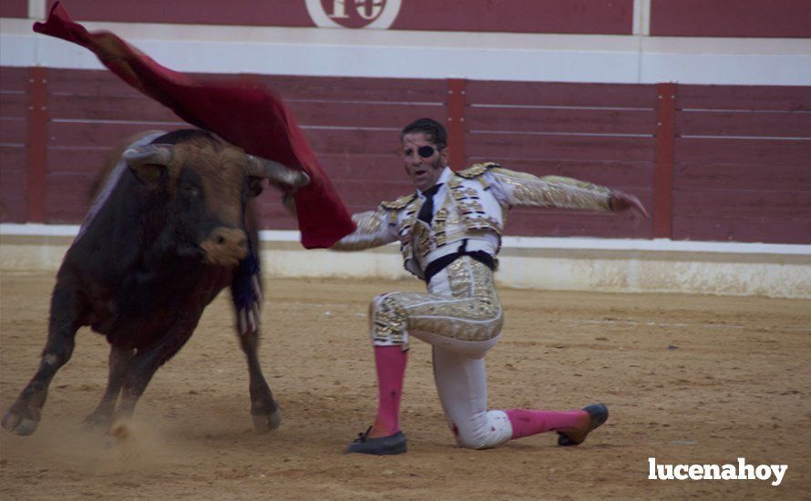 Galería: Tres puertas grandes y un indulto en la corrida del décimo aniversario del Coso de los Donceles con lleno en el tendido