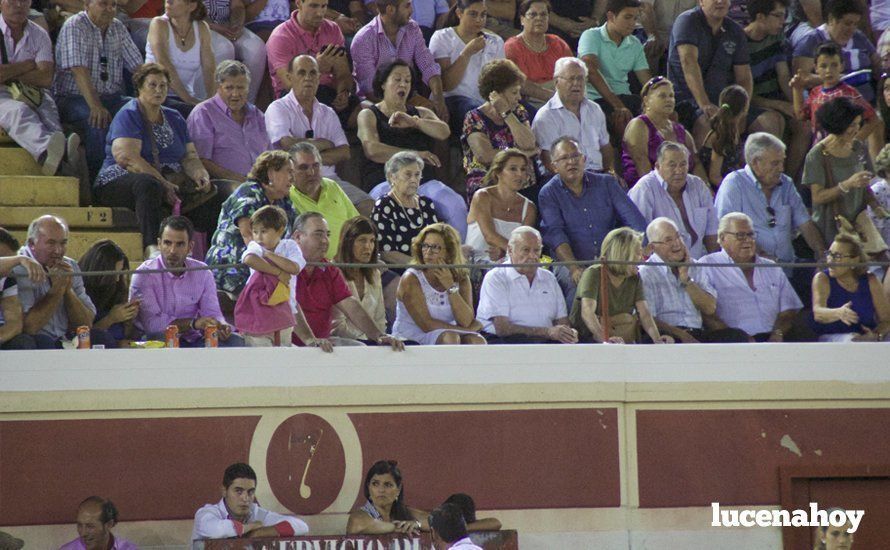 Galería: Tres puertas grandes y un indulto en la corrida del décimo aniversario del Coso de los Donceles con lleno en el tendido