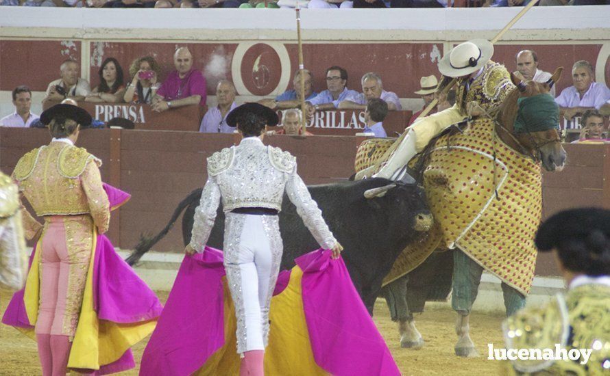 Galería: Tres puertas grandes y un indulto en la corrida del décimo aniversario del Coso de los Donceles con lleno en el tendido