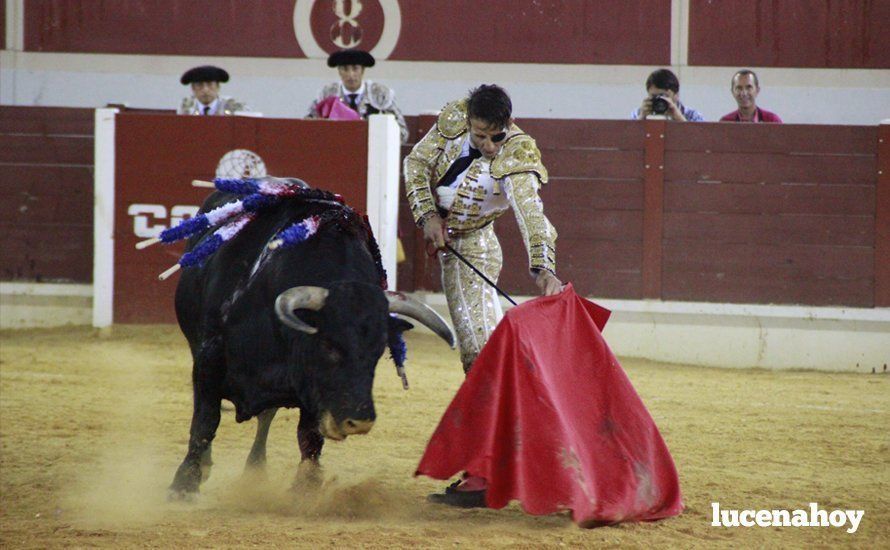 Galería: Tres puertas grandes y un indulto en la corrida del décimo aniversario del Coso de los Donceles con lleno en el tendido