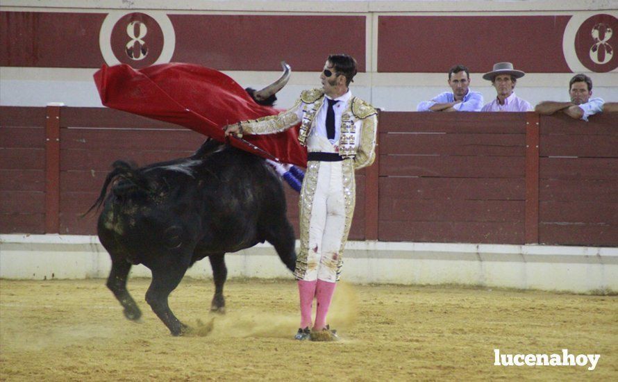 Galería: Tres puertas grandes y un indulto en la corrida del décimo aniversario del Coso de los Donceles con lleno en el tendido