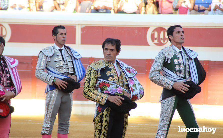 Galería: Tres puertas grandes y un indulto en la corrida del décimo aniversario del Coso de los Donceles con lleno en el tendido