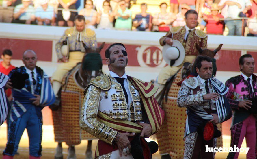 Galería: Tres puertas grandes y un indulto en la corrida del décimo aniversario del Coso de los Donceles con lleno en el tendido