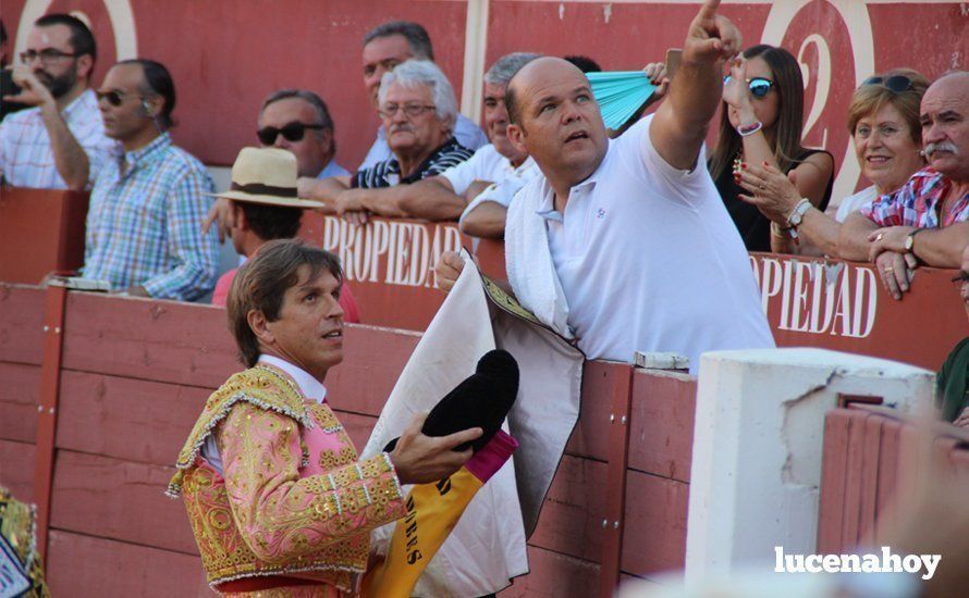 Galería: Tres puertas grandes y un indulto en la corrida del décimo aniversario del Coso de los Donceles con lleno en el tendido