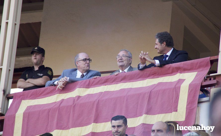 Galería: Tres puertas grandes y un indulto en la corrida del décimo aniversario del Coso de los Donceles con lleno en el tendido Galería: Tres puertas grandes y un indulto en la corrida del décimo aniversario del Coso de los Donceles con lleno en el tendido