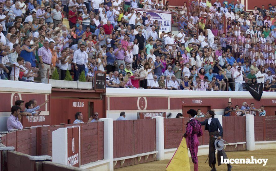 Galería: Tres puertas grandes y un indulto en la corrida del décimo aniversario del Coso de los Donceles con lleno en el tendido