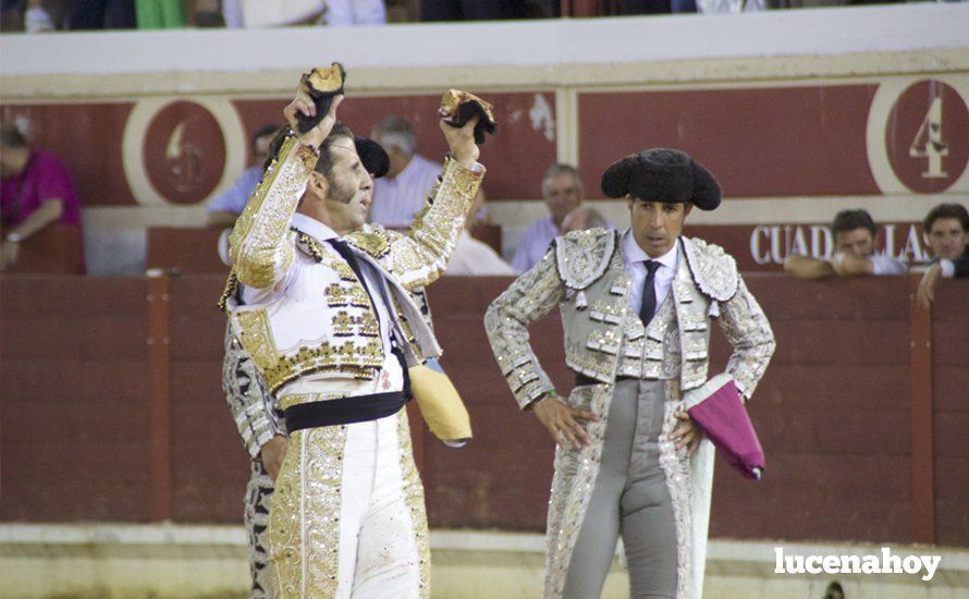 Galería: Tres puertas grandes y un indulto en la corrida del décimo aniversario del Coso de los Donceles con lleno en el tendido