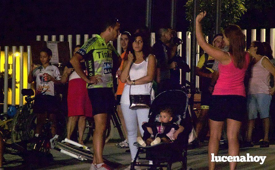 Galería: Casi 300 aficionados al MTB participaron anyer en la Ruta Nocturna en Bicicleta