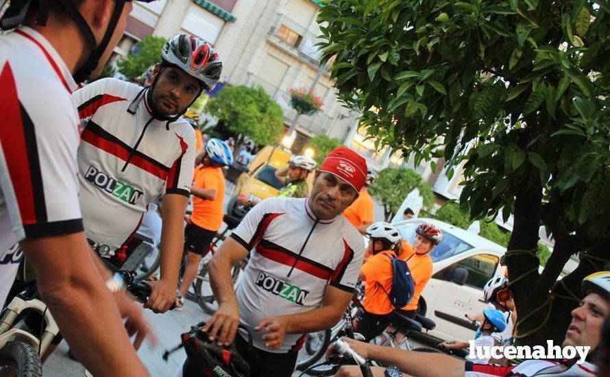 Galería: Casi 300 aficionados al MTB participaron anyer en la Ruta Nocturna en Bicicleta