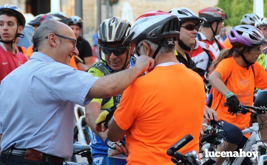 Galería: Casi 300 aficionados al MTB participaron anyer en la Ruta Nocturna en Bicicleta